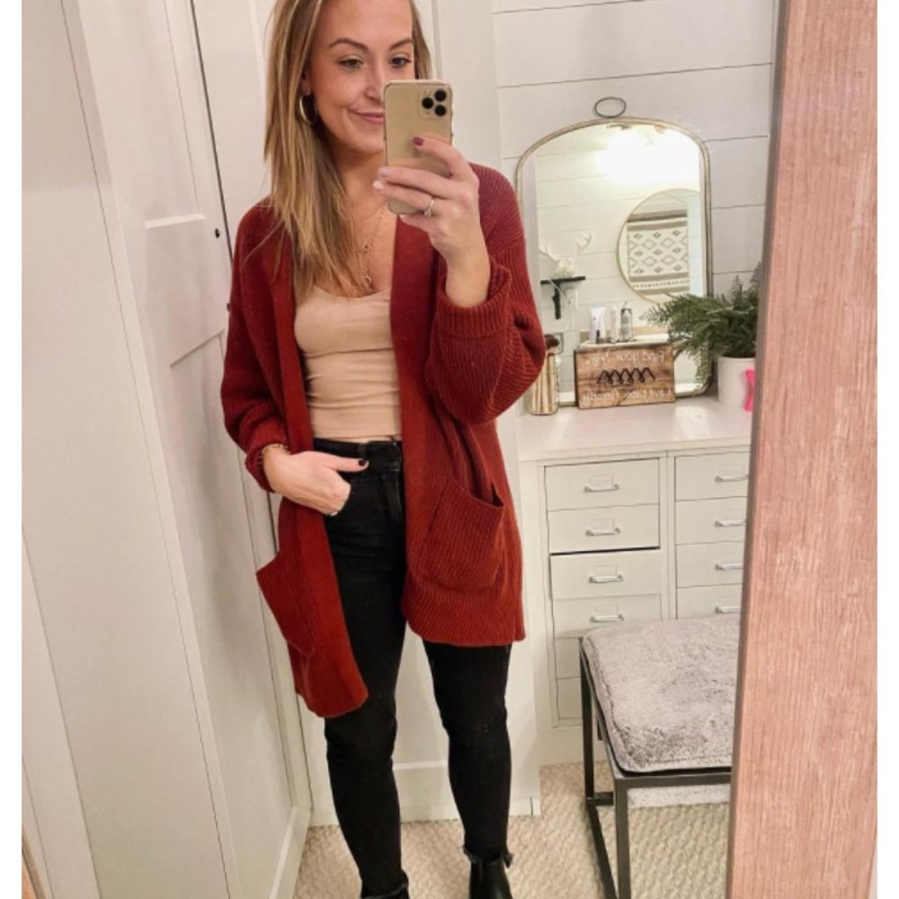 Cozy Rust-Color Cardigan - Picture 11 of 11